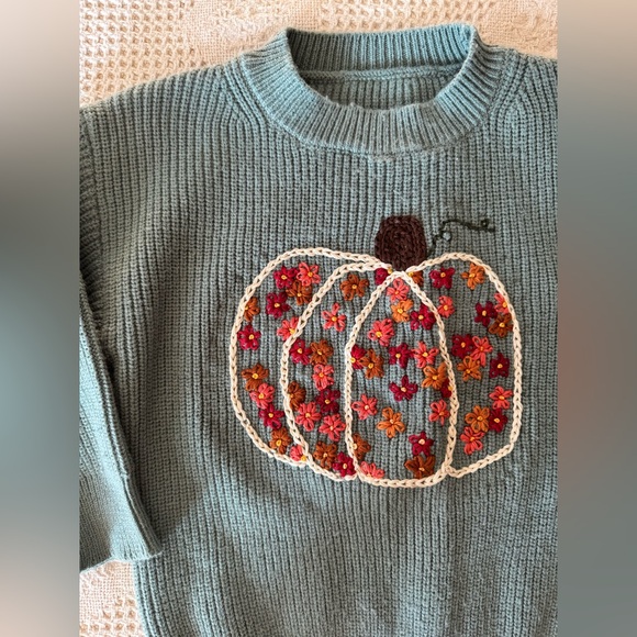 Hand Embroidered Pumpkin Crewneck 3/4 T - Picture 2 of 3
